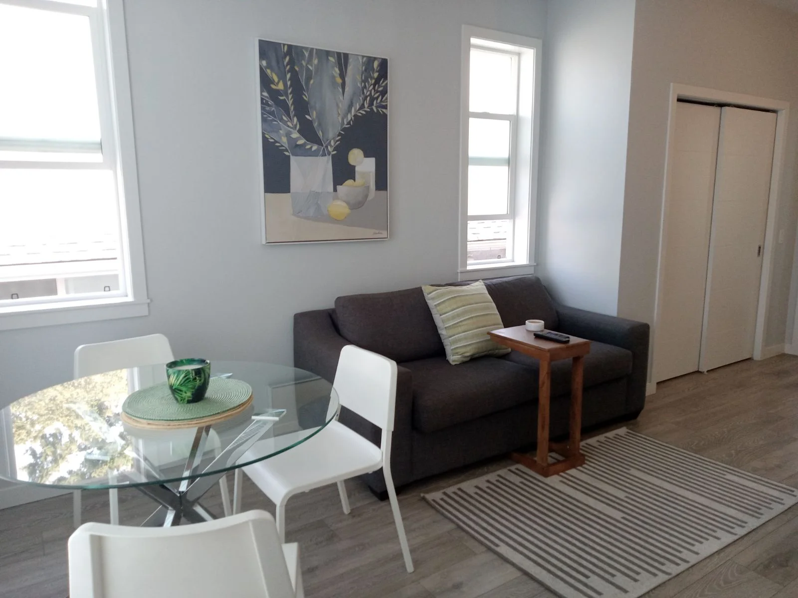 Furnished one-bedroom suite near Victoria General Hospital
